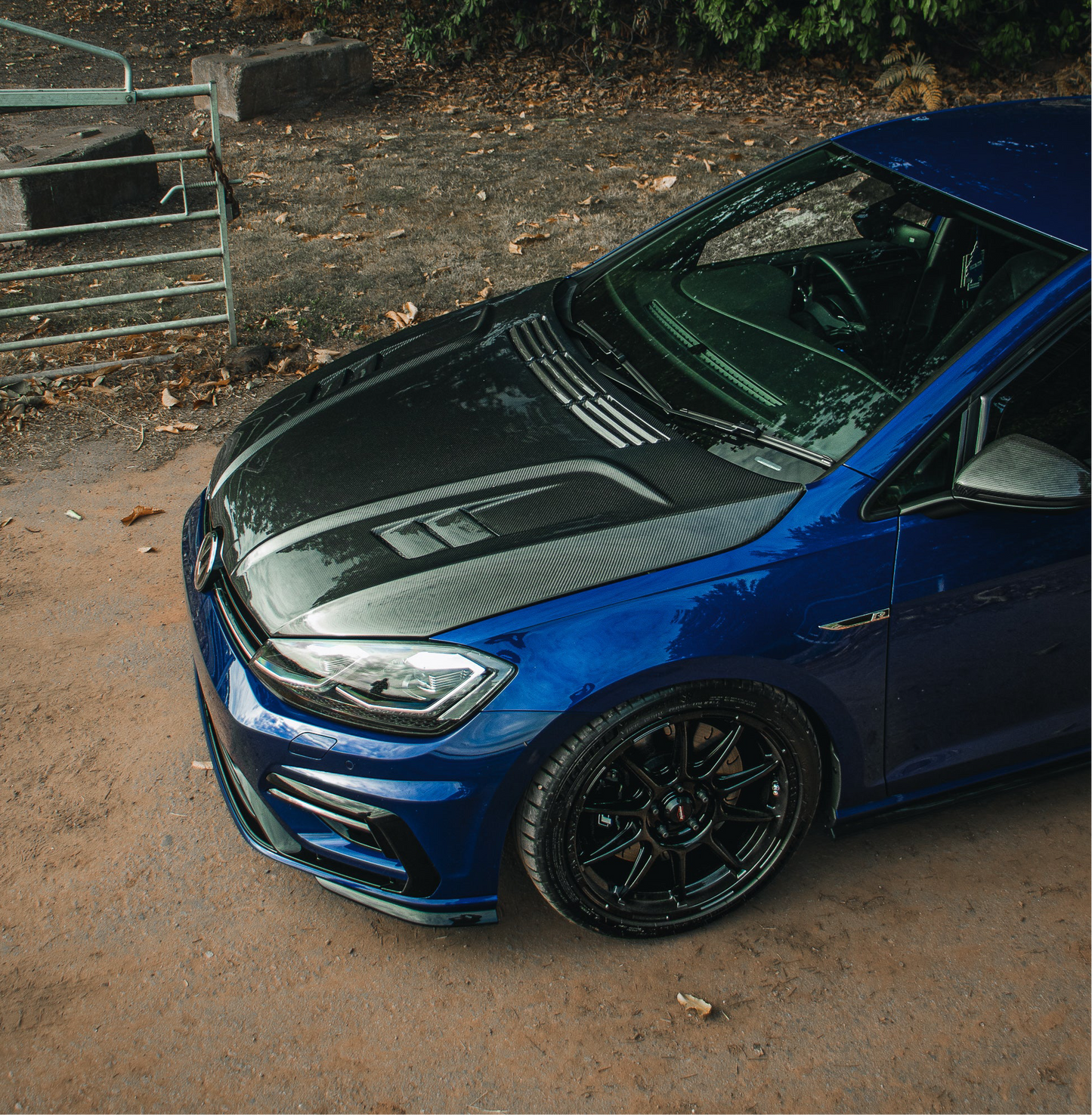 Volkswagen Golf MK7 / MK7.5 Shark Style Carbon Fibre Vented Bonnet (Replacement) 2013 - 2021