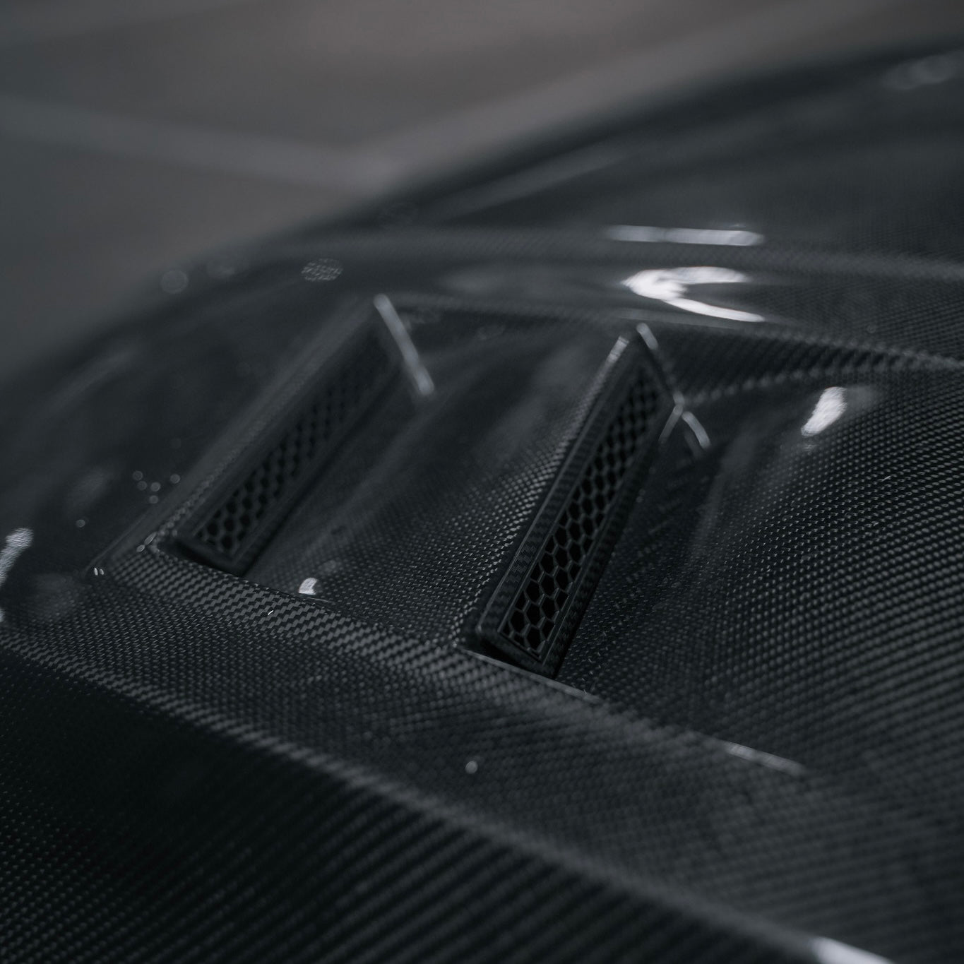 Volkswagen Golf MK8 TR Style Carbon Fibre Vented Bonnet (Replacement) 2021 Onwards