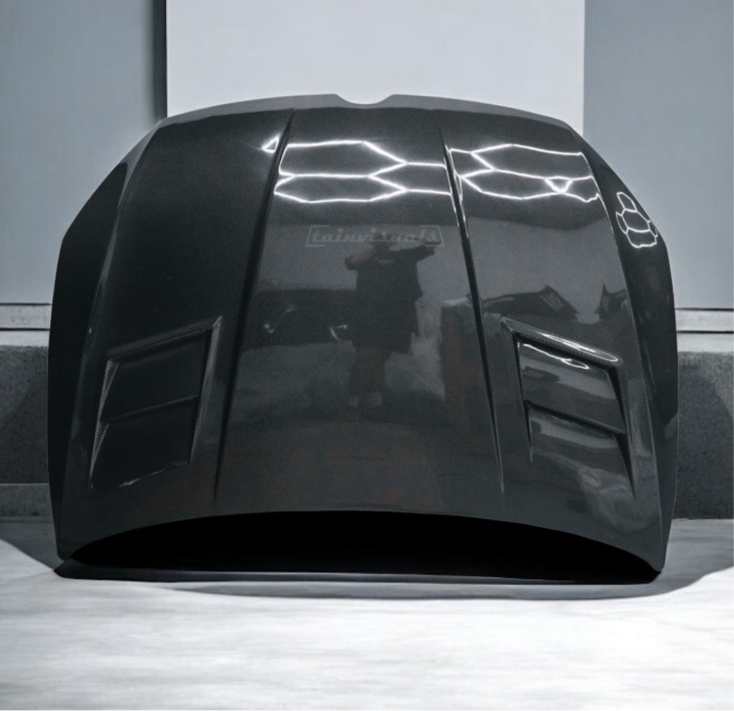 Volkswagen Golf MK7 / MK7.5 TR Style Carbon Fibre Vented Bonnet (Replacement) 2013 - 2021