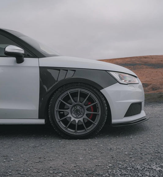 Audi A1 / S1 Genuine Carbon Fibre Wings/Fenders (2010-2018) MK1