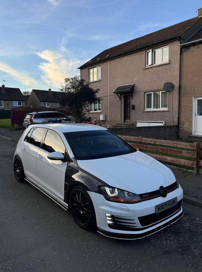 VW GOLF MK7 & MK7.5 CARBON FIBRE FRONT FENDERS (2013-2020)