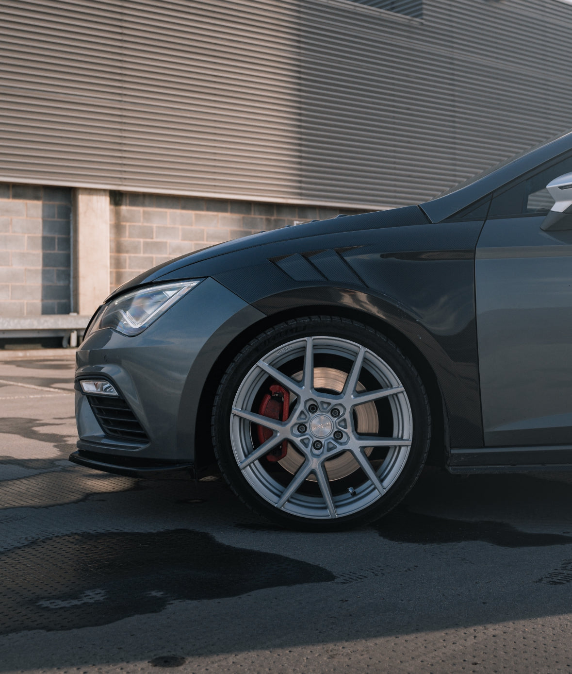 SEAT LEON MK3 GENUINE Carbon fibre wings/fenders 2013-2020 5F (PAIR)