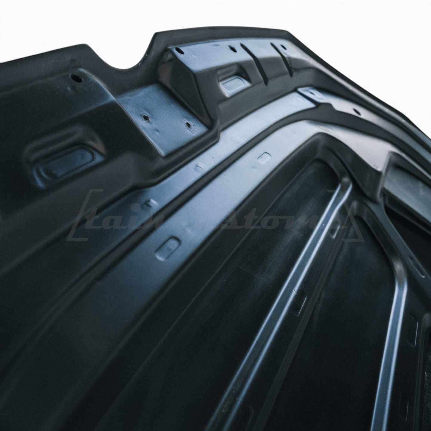 Volkswagen Golf MK7 / MK7.5 Shark Style Carbon Fibre Vented Bonnet (Replacement) 2013 - 2021