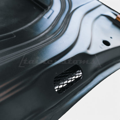Volkswagen Golf MK7 / MK7.5 Shark Style Carbon Fibre Vented Bonnet (Replacement) 2013 - 2021