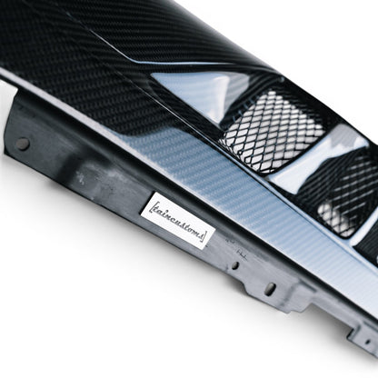 BMW G87 M2 Carbon Fibre Front Vented Fenders/Wings